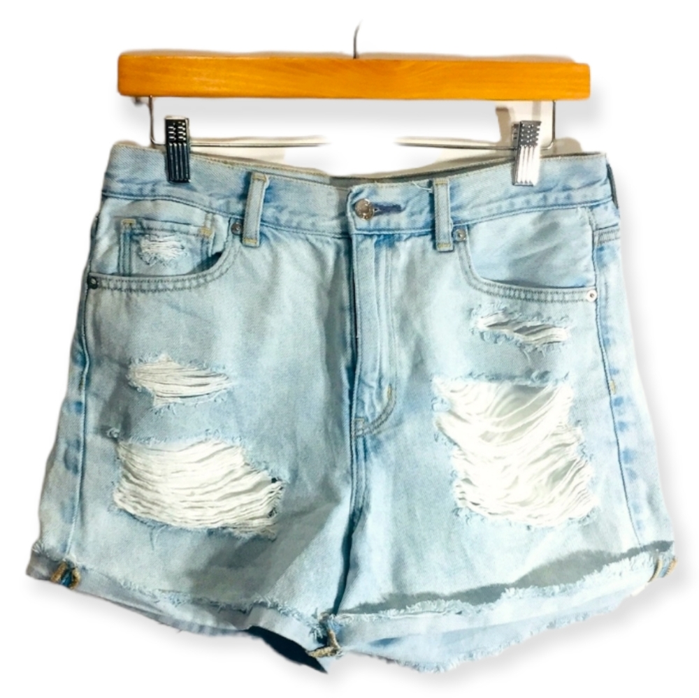 Hollister Highrise Boyfriend Shorts